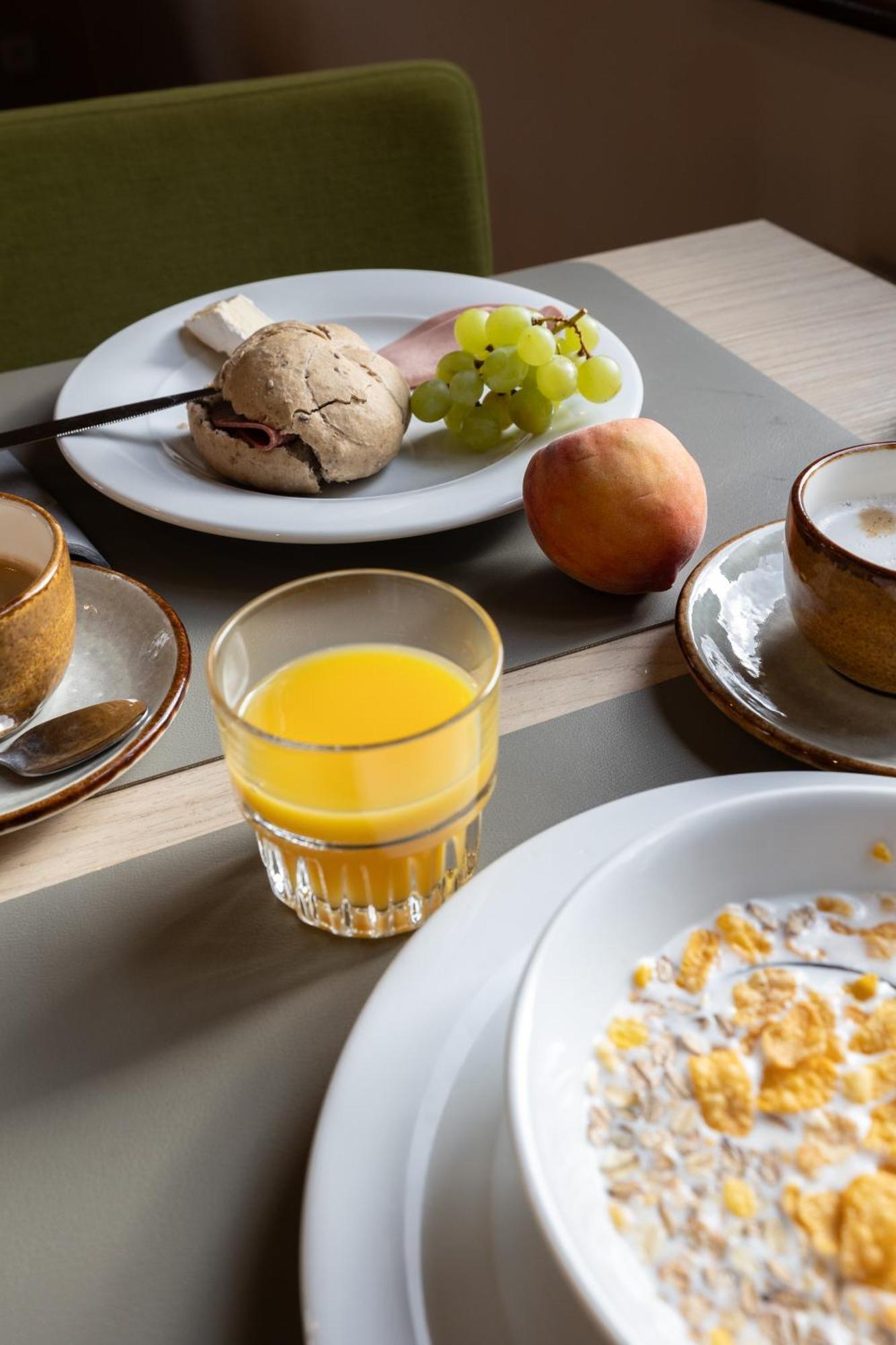 Hotel Olympia 3*